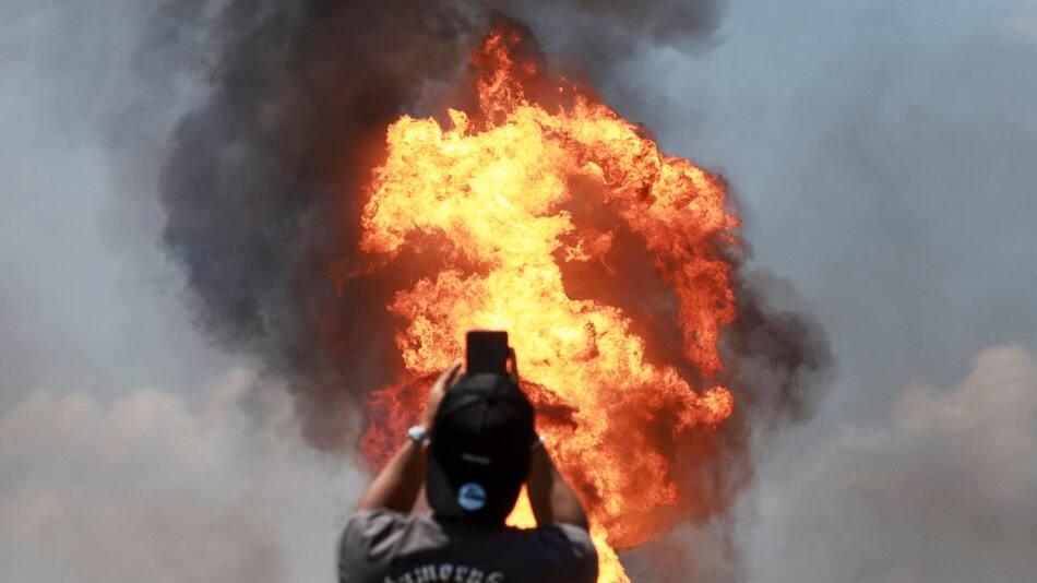 Fuego descontrolado en Malasia. Foto: Reuters.