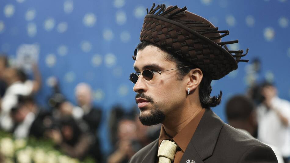 Bad Bunny Met Gala 2025. Foto: Reuters/Mario Anzuoni.