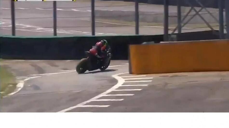 Accidente SuperBike Brasil