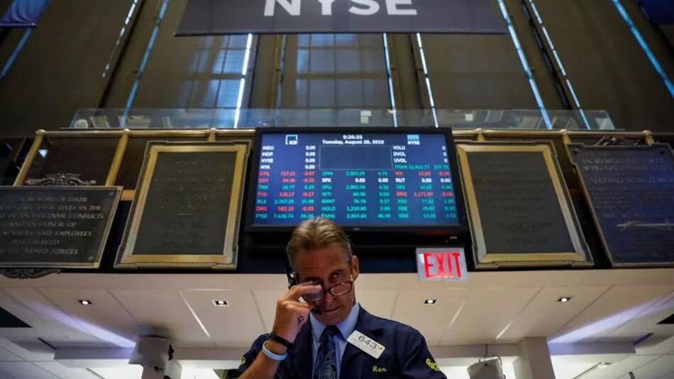 Acciones de empresas, economía, mercados