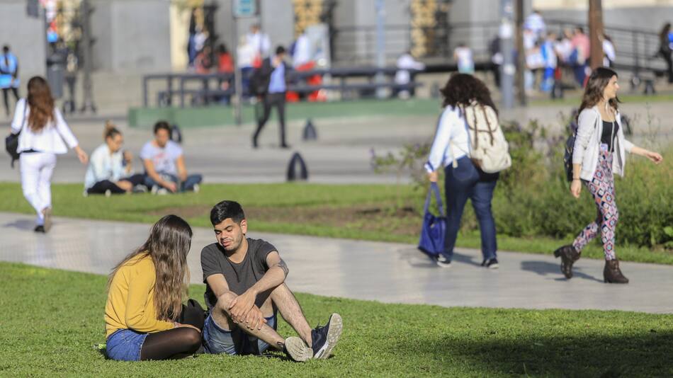Domingo ideal para celebrar el Día del Amigo: cómo estará el clima en la Ciudad de Buenos Aires y alrededores. Foto: NA/Daniel Vides.