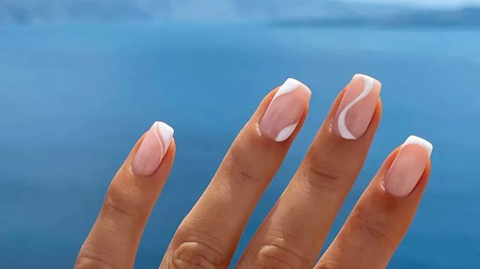 Las uñas de gel dicen adiós.