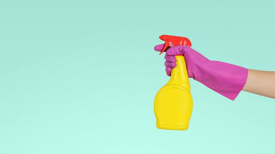 ANMAT prohibió la venta de varios productos de limpieza con irregularidades. Foto: Unsplash.