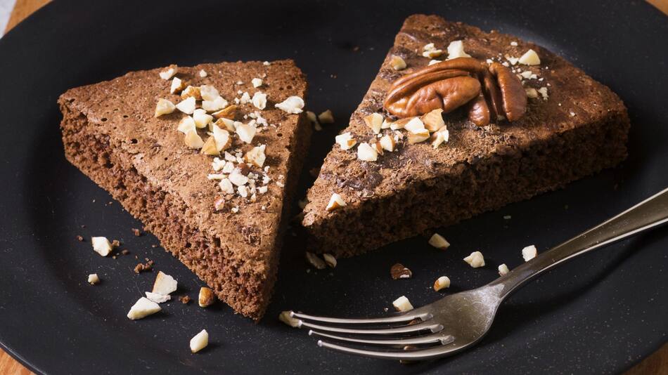 Torta kladdkaka, postre de Suecia. Foto Freepik