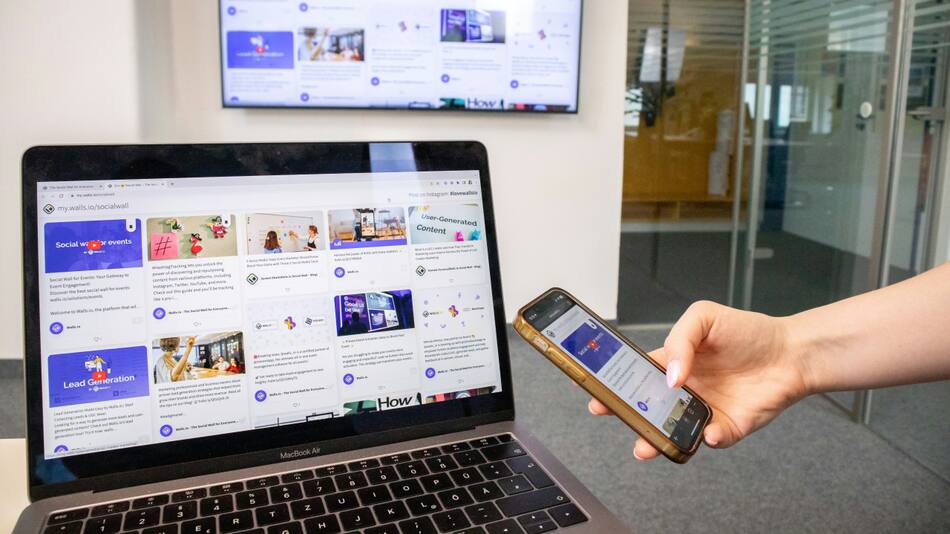Duplicar pantalla entre el celular y la televisión. Foto: Unsplash.