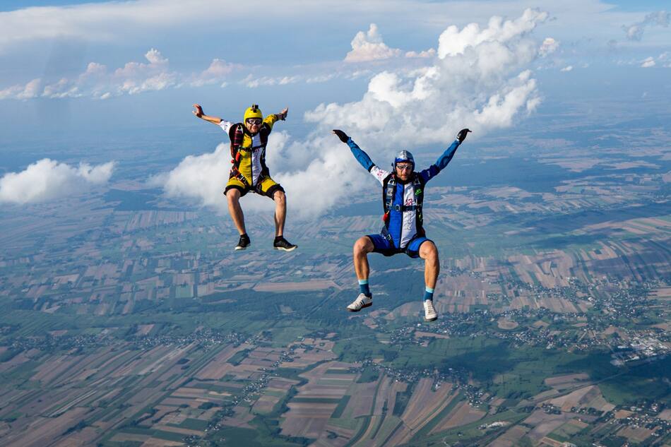 Los deportes aéreos que se pueden practicar en las sierras de Córdoba. Foto: Unsplash