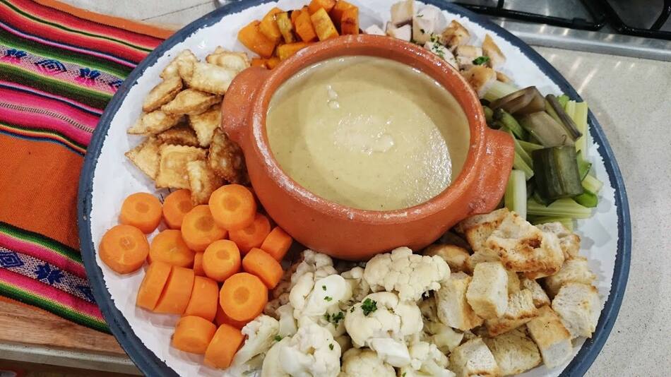 La Bagna Cauda, el plato favorito del papa Francisco. Foto: Cocineros Argentinos.