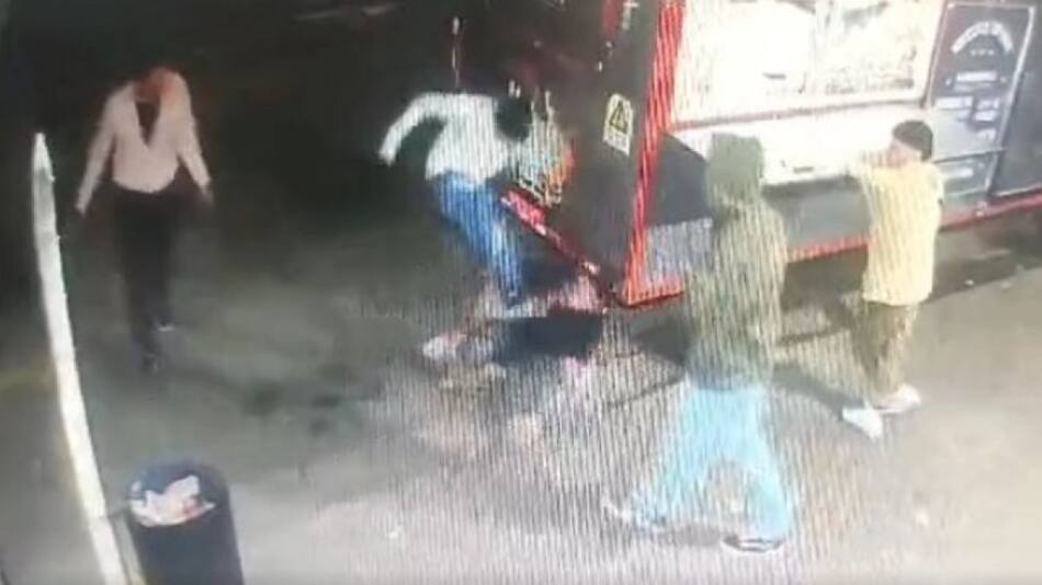 Salvaje agresión en Bahía Blanca. Foto: captura video