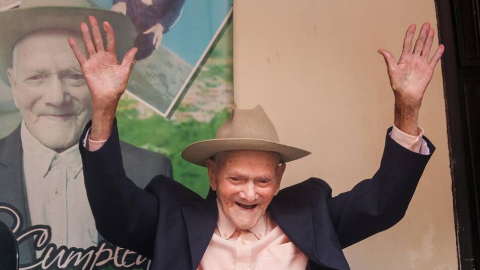 Juan Vicente Pérez, celebrando su cumpleaños en 2022. EFE