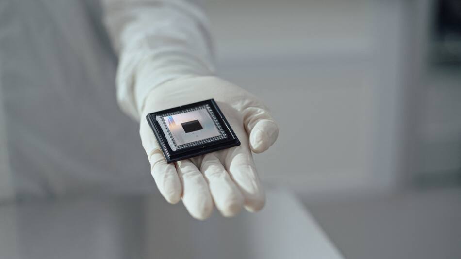 El chip cuántico de Google. Foto: Reuters.