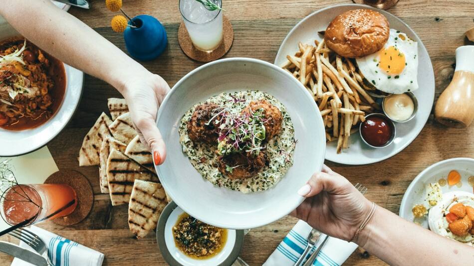 Almuerzo; cena; restaurantes. Foto: Unsplash.