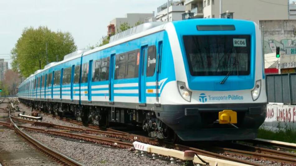 Un tren de la línea Sarmiento atropelló una camioneta. Foto: trensarmiento.com.ar