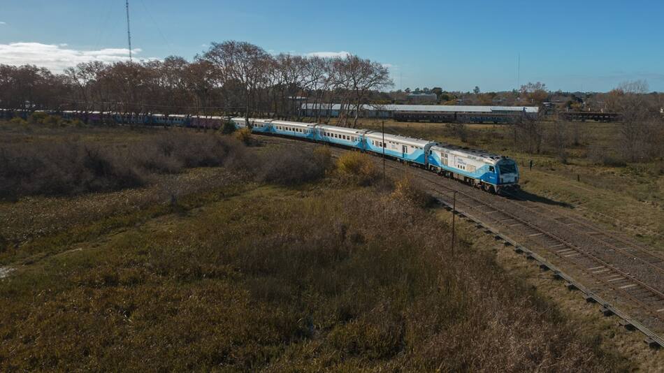 Trenes de larga distancia. Foto: X @TrenesArg.