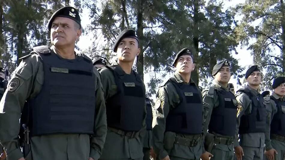 Fuerzas federales, lucha contra narcos, captura de video