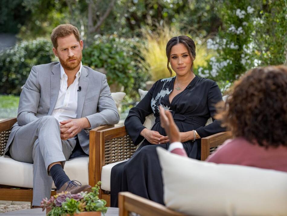 Meghan Markle y el príncipe Harry con Oprah Winfrey, REUTERS