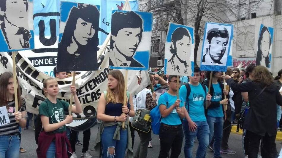 Marcha "la Noche de los Lápices", marcha